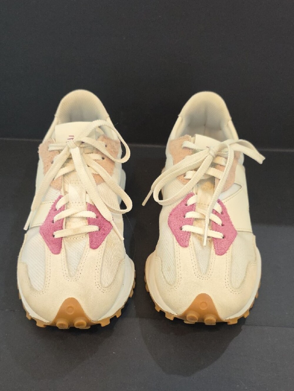 New Balance 327 Women's Cream & Pink Sneakers Size 8.5 - Picture 4 of 9